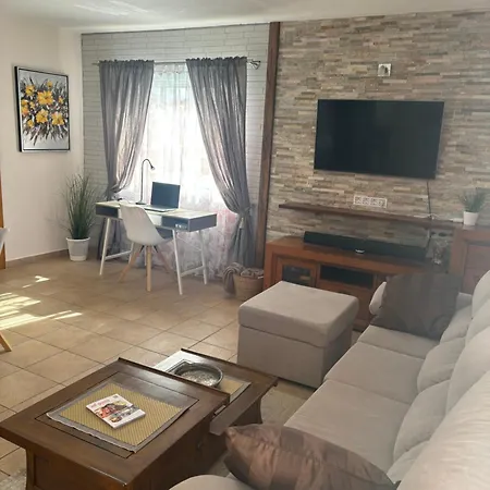 ヴィラ Casa Barmalei Private Pool & Rooftop Terrace Ocean View, Tenerife カジャオ・サルバヘ