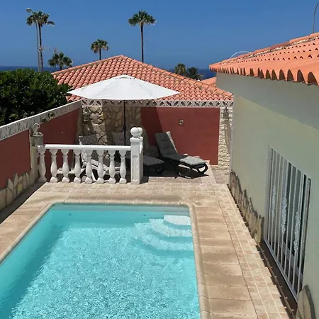 ヴィラ Casa Barmalei Private Pool & Rooftop Terrace Ocean View, Tenerife カジャオ・サルバヘ