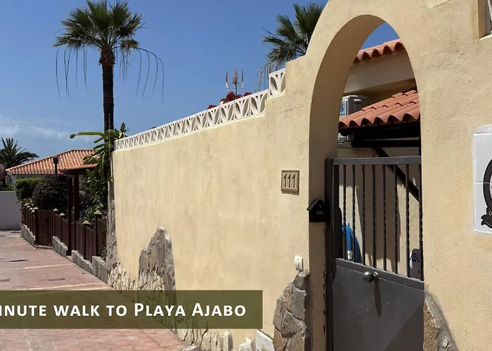 Casa Barmalei Private Pool & Rooftop Terrace Ocean View, Tenerife Villa Callao Salvaje
