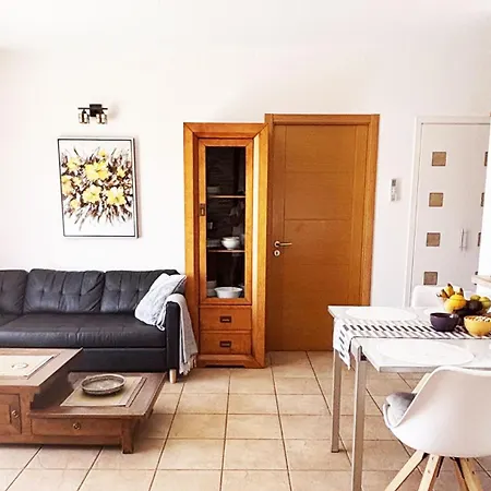 Casa Barmalei Private Pool & Rooftop Terrace Ocean View, Tenerife Villa