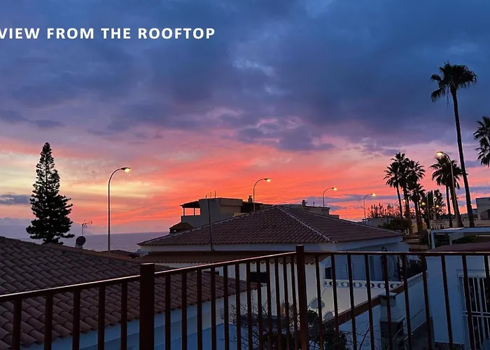 Casa Barmalei Private Pool & Rooftop Terrace Ocean View, Tenerife