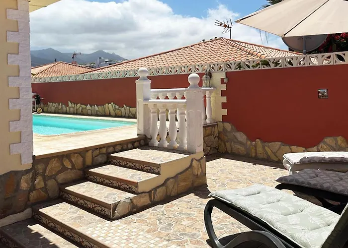 Casa Barmalei Private Pool & Rooftop Terrace Ocean View, Tenerife